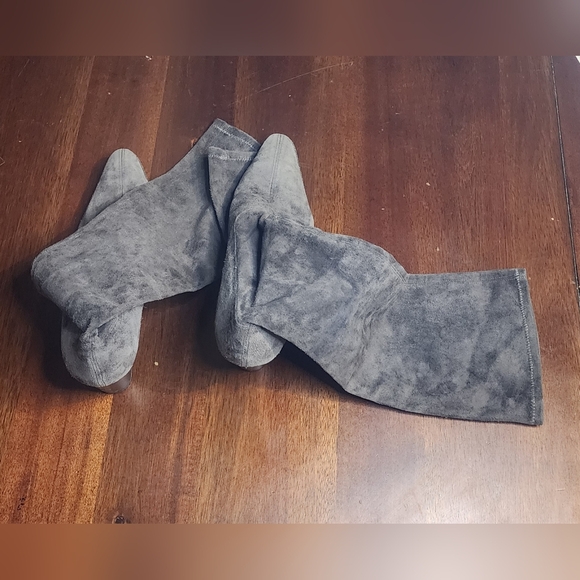 Stephane Kelian Gray Suede Women's Heeled‎ Sock Boots Sz 10 - Picture 4 of 7